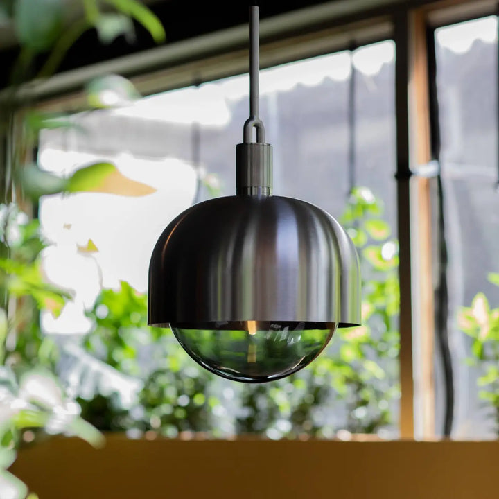 Luminaire Forked dans un décor intérieur #couleur_argent