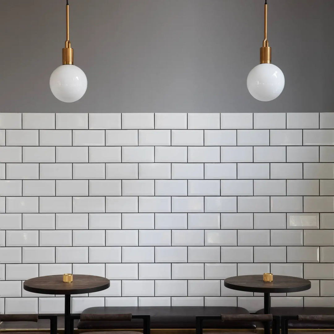 Suspension Forked Medium dans un intérieur #couleur_dor