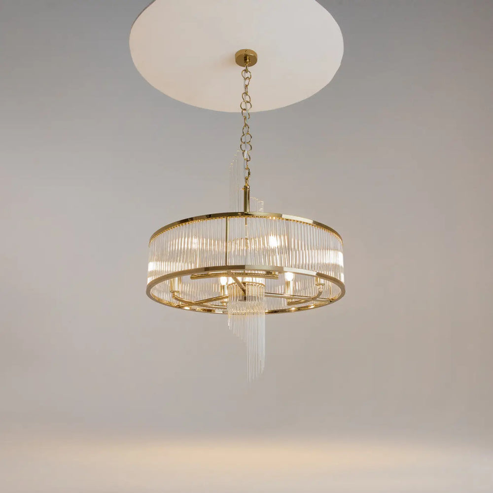 Suspension frame chandelier en métal doré avec cadres géométriques et cristaux disposés en cercles concentriques