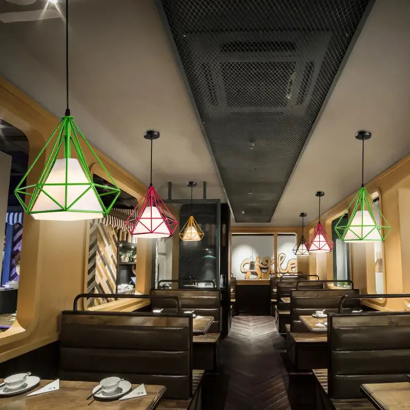 Suspension Géométrique En Métal Avec Abat-Jour Blanc

