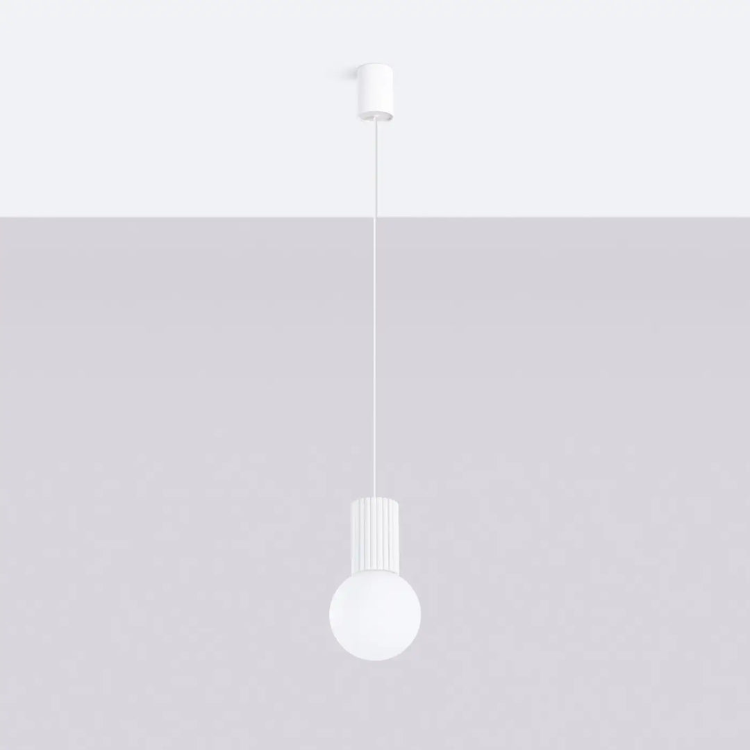 Suspension Luminaire blanc éteinte, vue rapprochée