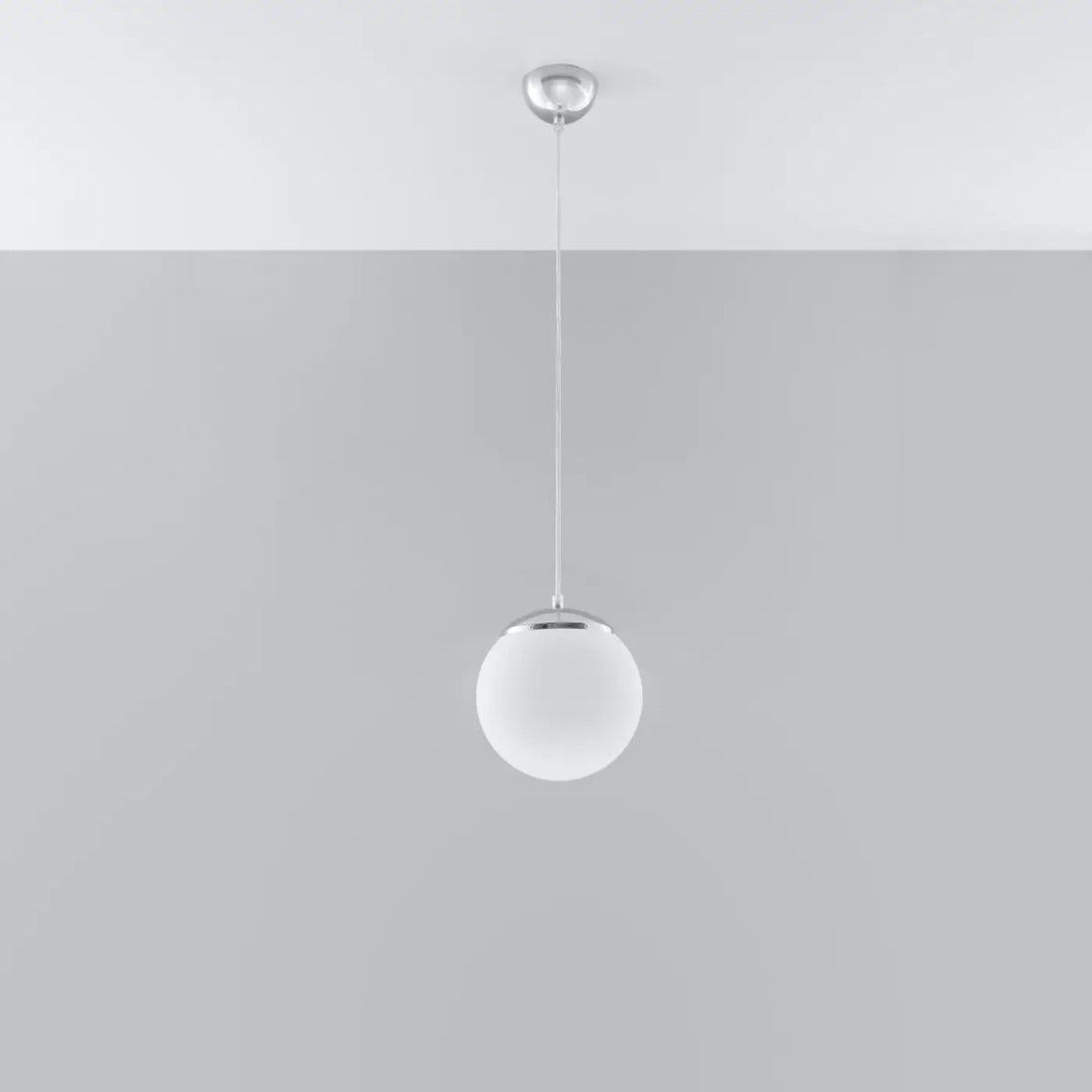 Suspension blanc/chromé éteinte