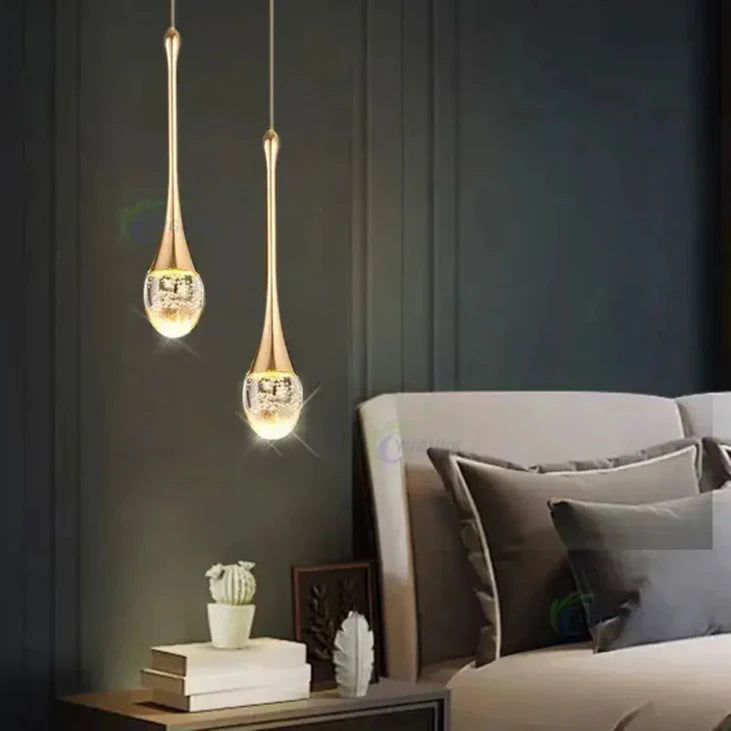 Suspension goutte dorée élégante en version 1, 2 ou 3 lampes