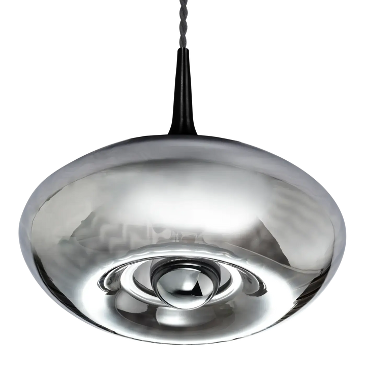 Suspension grace en chrome brillant avec design en dome et details circulaires concentriques modele grace en verre soufflé