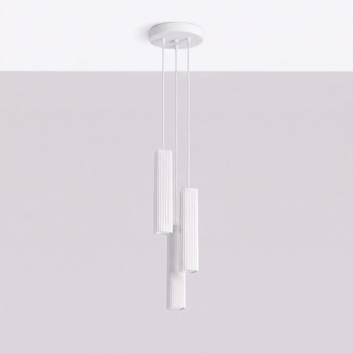 Suspension Rayo blanche en grappe à 3 tubes cannelés, éteinte