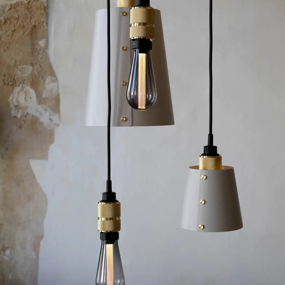 Détail de la suspension Hooked 6.0 #couleur_gris