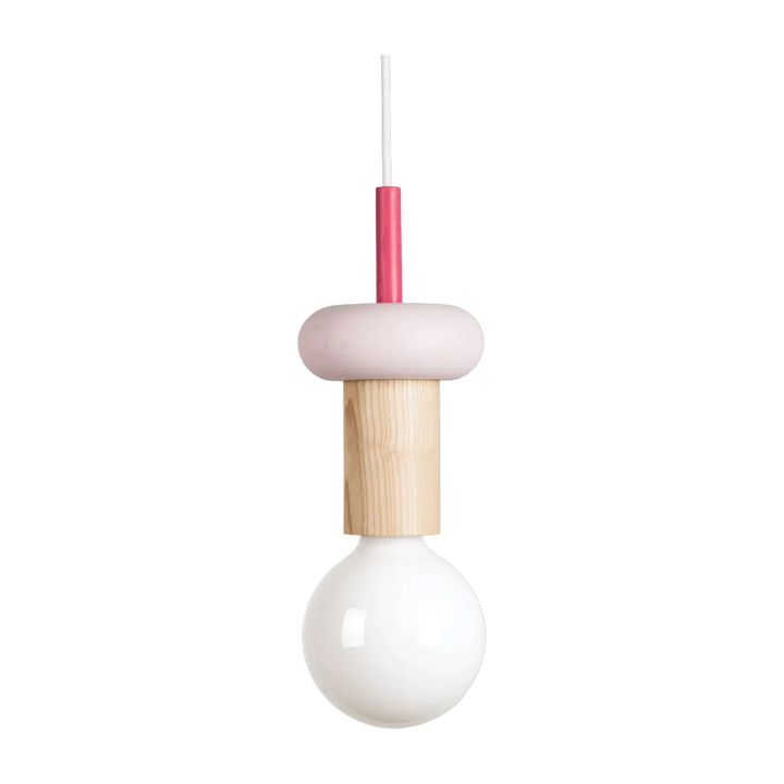 Suspension Junit Drop en frêne tourné aux tons rose pâle, bois naturel et rose vif