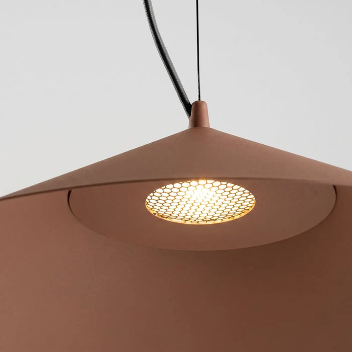 Suspension FINT moka allumée, grille nid d'abeille
