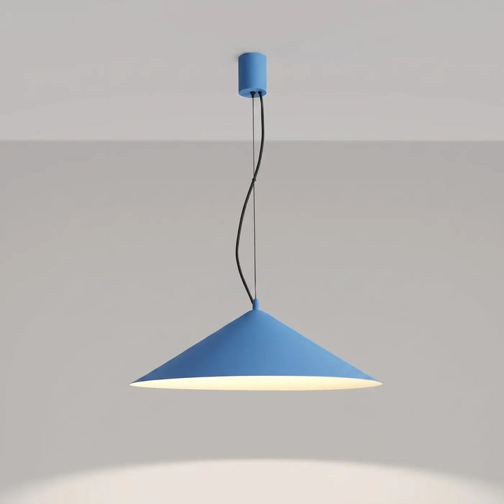 Suspension FINT bleu clair allumée, suspendue