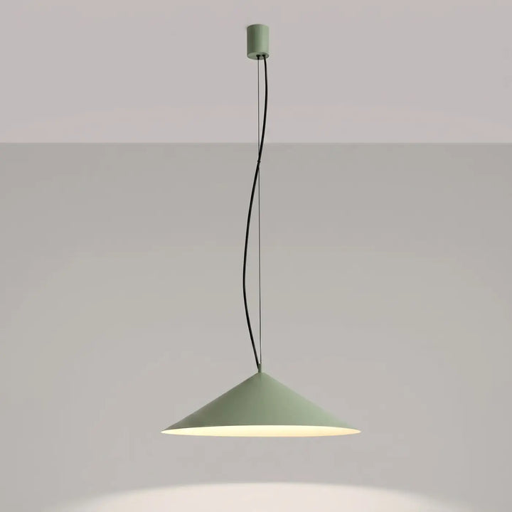 Suspension FINT vert olive allumée, lumière vers le bas