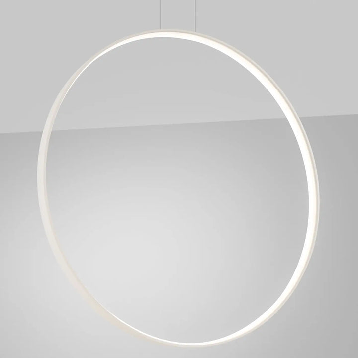 Suspension anneau RIO beige allumée, suspendue