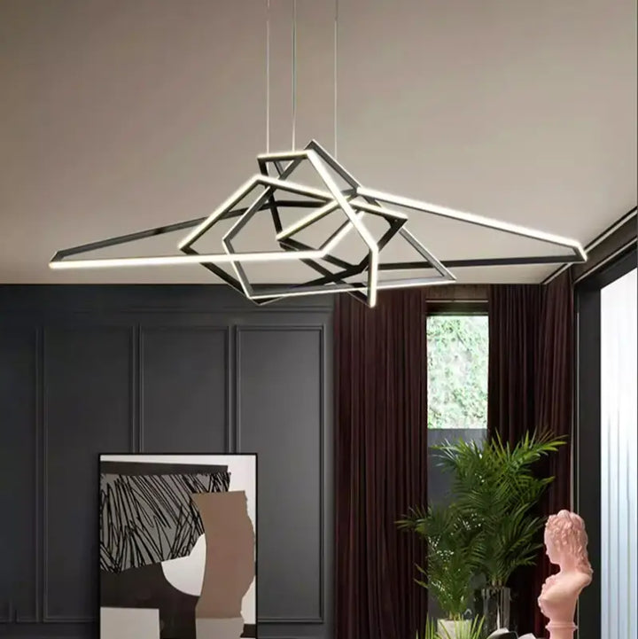 Suspension LED Dorée Design Géométrique Pour Salon Moderne