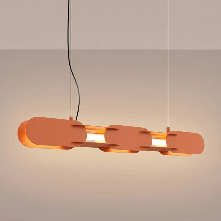 Suspension CHAIN ocre rouge allumée, suspendue