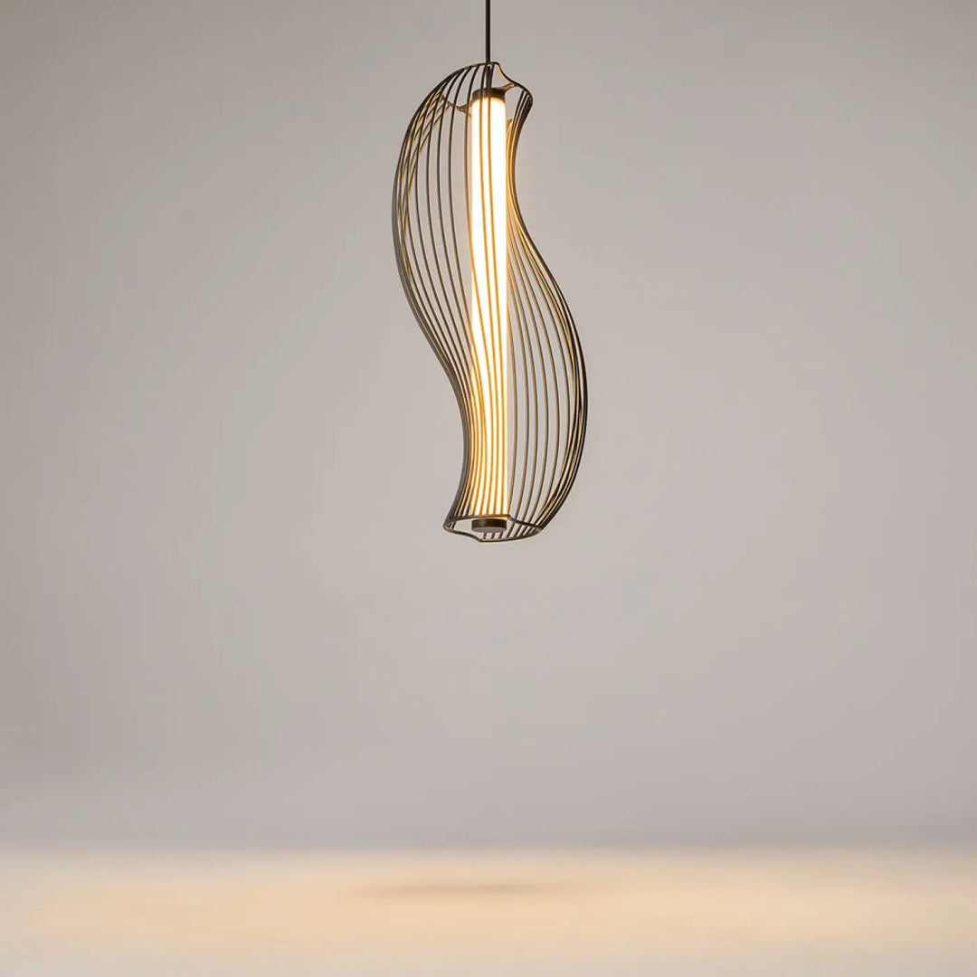 Suspension luminaire shadows of the past en filaire noir sculptural avec tube lumineux led ondulé intégré