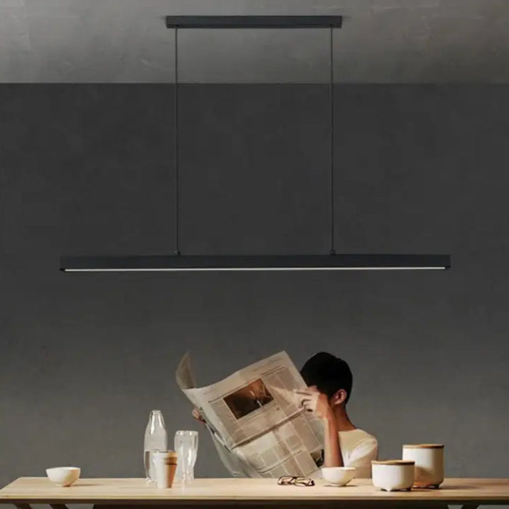 Suspension Linéaire LED Noire Design Moderne