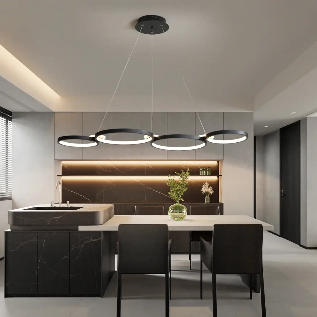 Suspension luminaire anneaux led pour intérieur chic et moderne