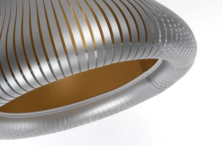 Suspension luminaire oblo en métal argenté cannelé avec design moderne élégant pour éclairage contemporain