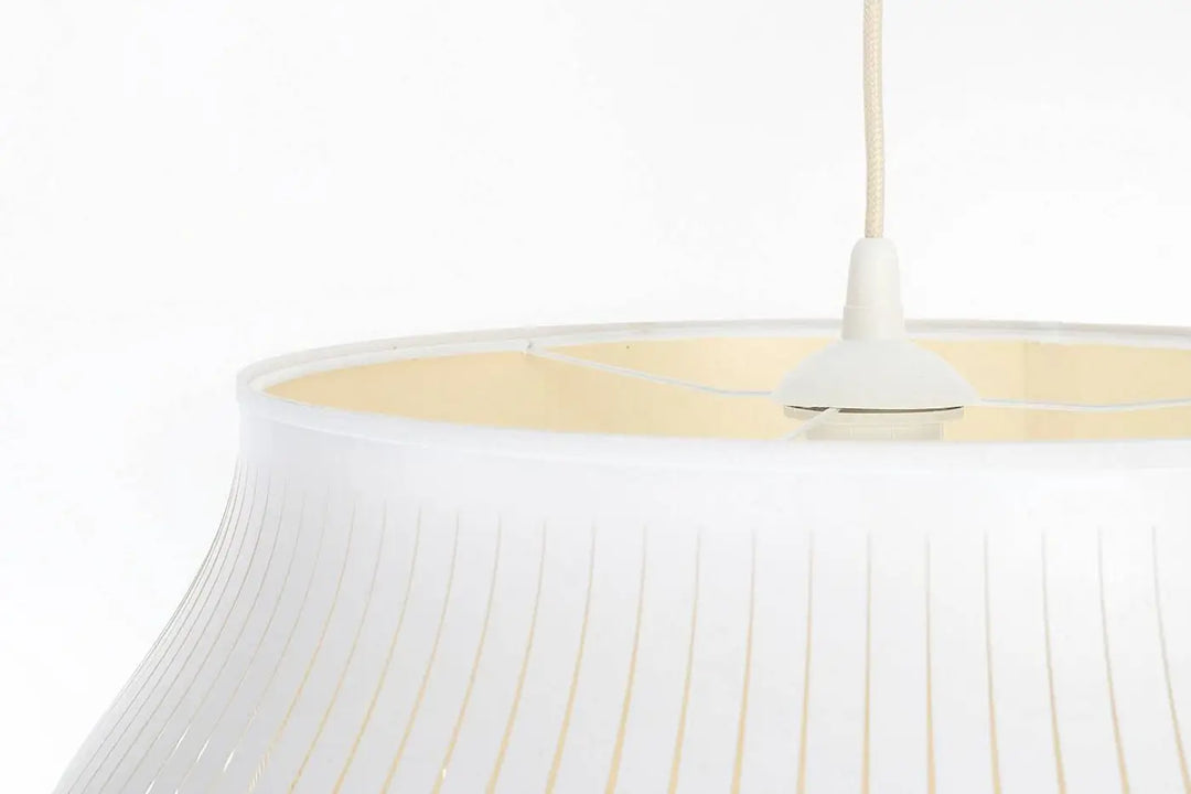 Suspension luminaire oblo blanc crème avec abat-jour plissé blanc et doublure beige pour une lumière douce