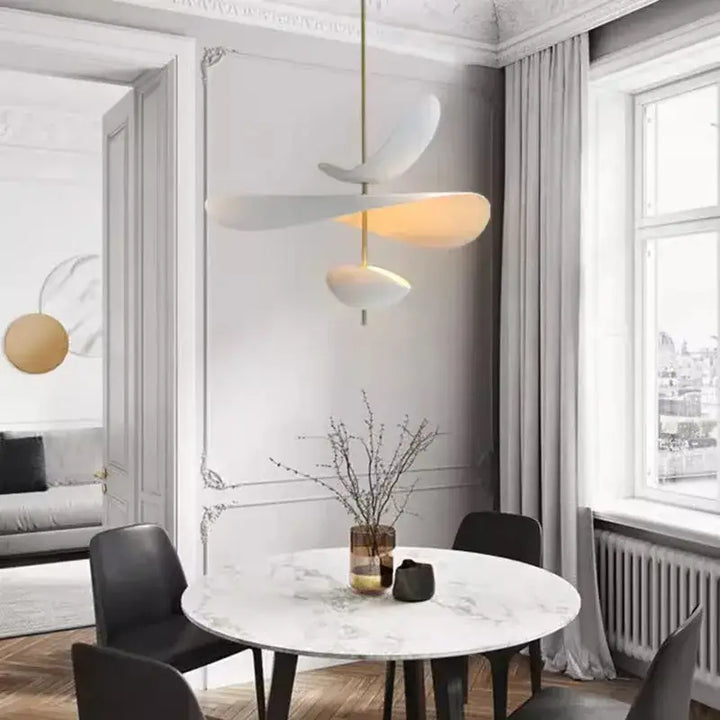 Suspension luminaire blanche design contemporain élégante
