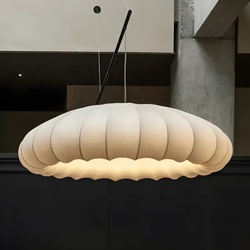 Suspension luminaire blanche en forme de citrouille design