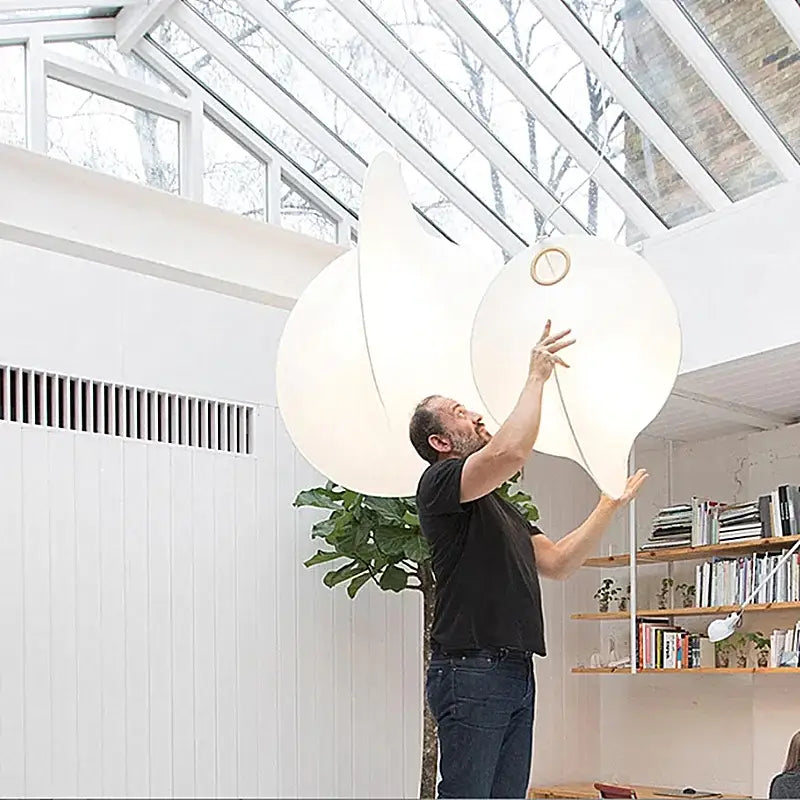 Suspension luminaire blanche en forme de lanterne japonaise

