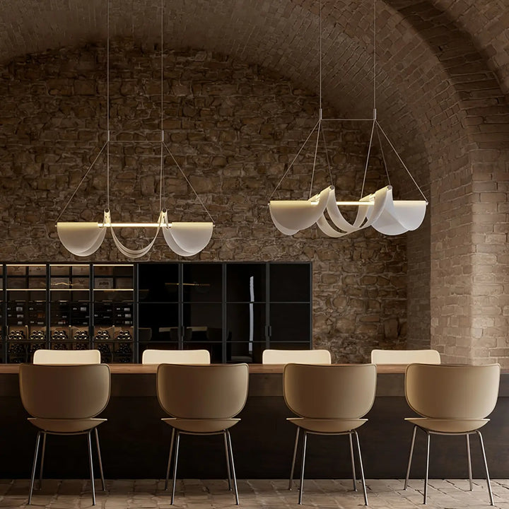 Suspension luminaire blanche pour salle a manger au style epure