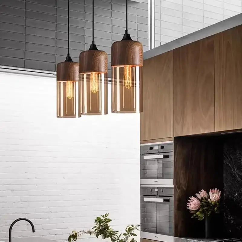 Suspension luminaire en bois foncé, verre et aluminium teinté noir

