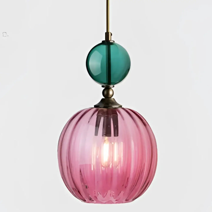 Suspension luminaire bolina en verre côtelé rose avec un accent sphérique bleu sarcelle luminaire colorée