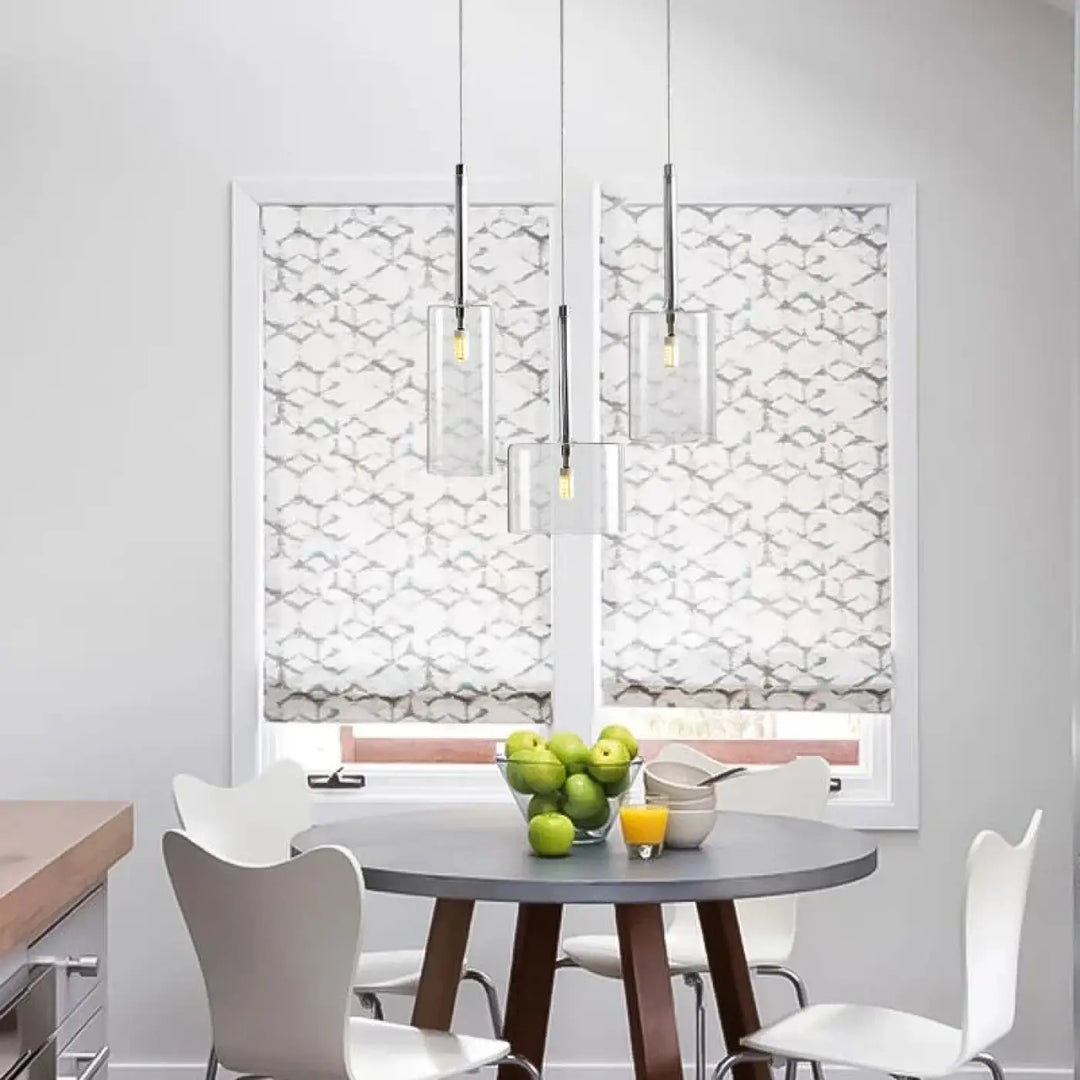 Suspension luminaire cylindrique en verre avec finition métal noir moderne pour éclairage de salle à manger
