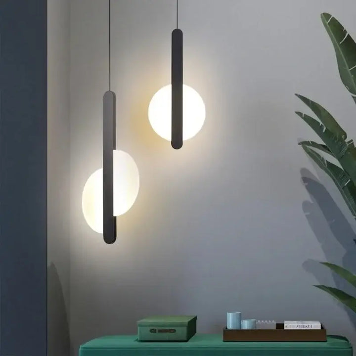 Suspension luminaire design cercle noir style moderne

