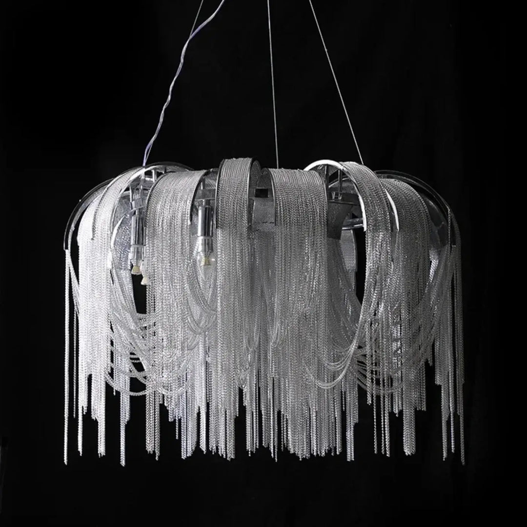 Suspension luminaire design dorée à chaînes lumineuses