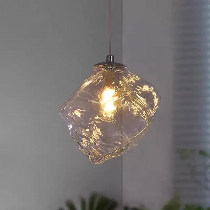 Suspension Luminaire Design Glaçon en Verre Transparent
