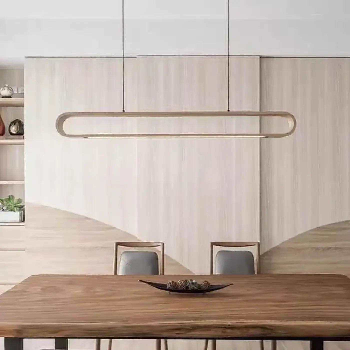 Suspension luminaire design linéaire en bois naturel élégant