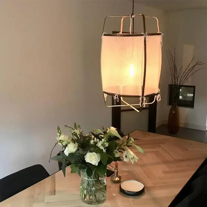 Suspension luminaire au design minimaliste en tissu blanc chic