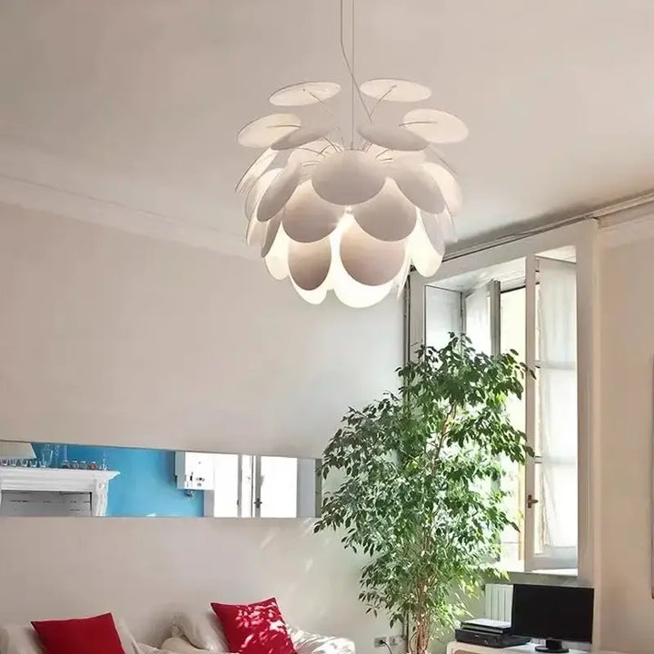 Suspension luminaire design moderne avec pétales blancs sublimes