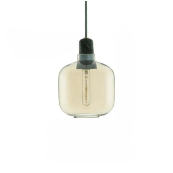 Suspension luminaire hyalis en verre teinté ambré avec formes arrondies et ferrure métallique noire minimaliste