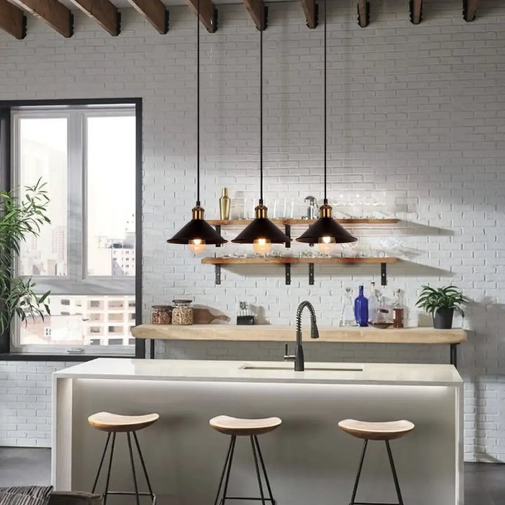 Suspension luminaire design vintage à trois éclairages noir et doré