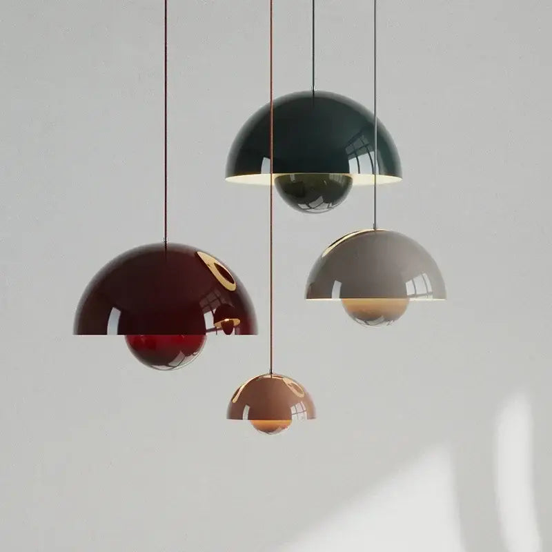 Suspension luminaire disponible dans toutes les couleurs possibles

