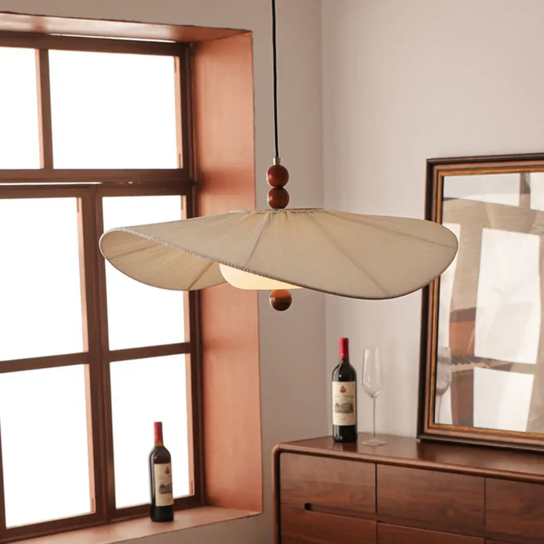 Suspension luminaire en fibre avec design ondulé au style naturel