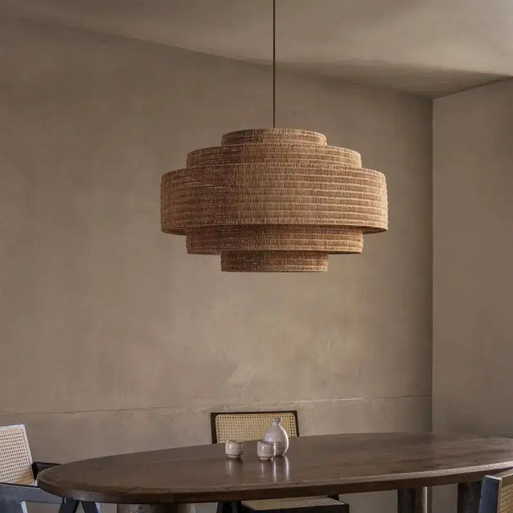 Suspension luminaire en fibres naturelles au design bohème chic