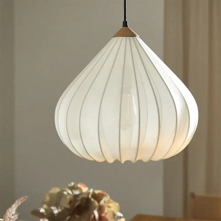 Suspension luminaire figue légère de couleur blanc ou marron

