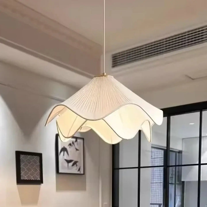Suspension luminaire en forme de fleur plissée élégante chic