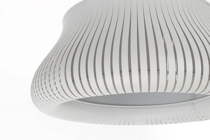 Suspension luminaire oblo gris avec lumière blanche en forme courbée et lattes verticales pour design moderne