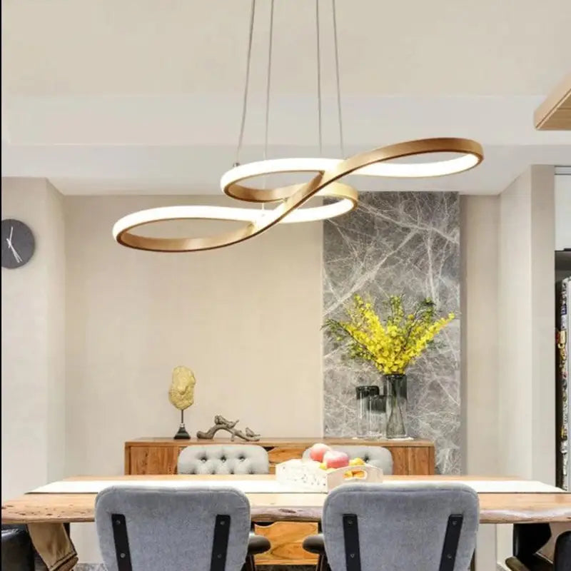 Suspension Luminaire LED En Acrylique Doré Élégant