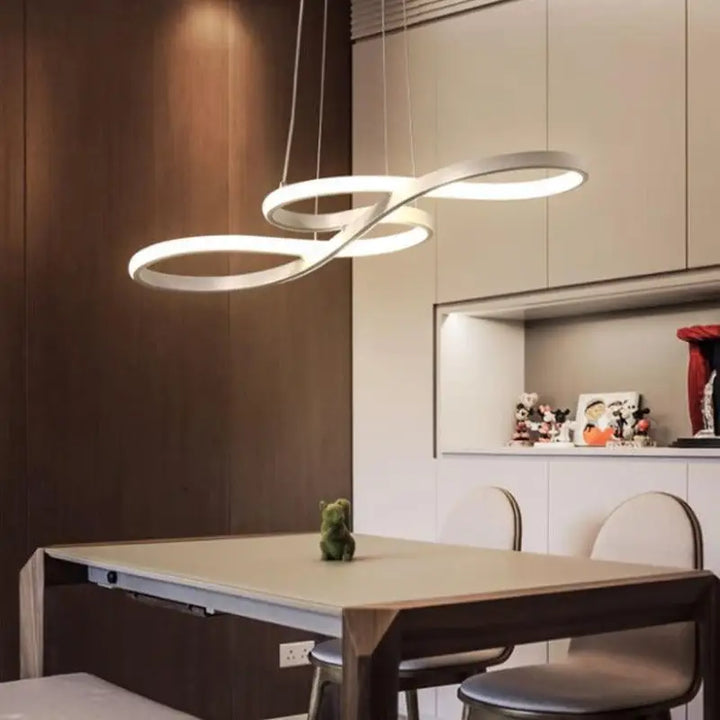 Suspension Luminaire LED En Acrylique Doré Élégant