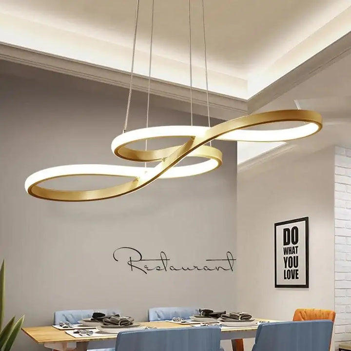 Suspension Luminaire LED En Acrylique Doré Élégant