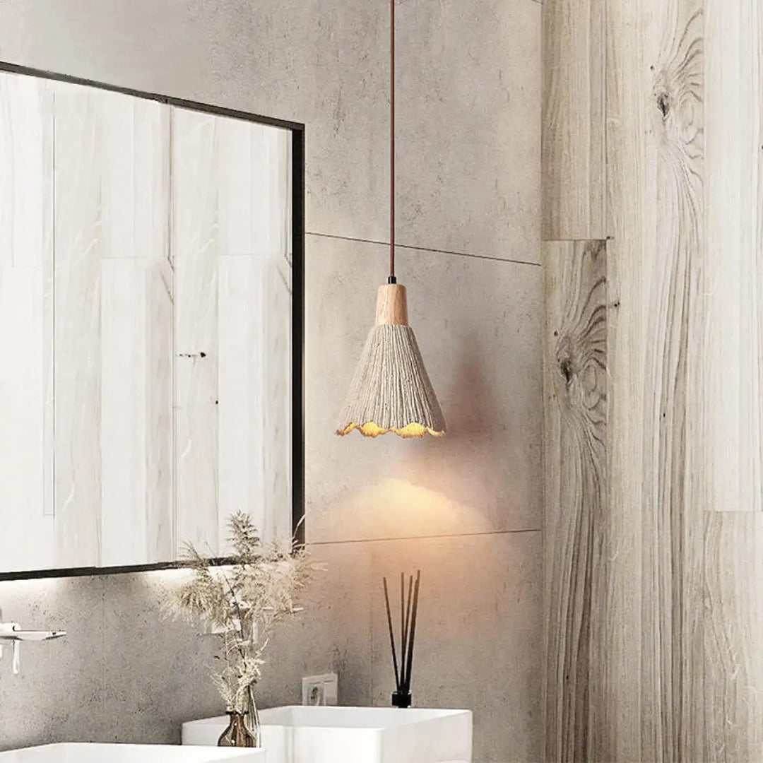 Suspension minimaliste métal et polymère design élégant