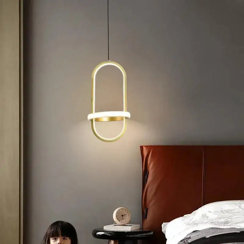 Suspension luminaire moderne pour chambre au design minimaliste

