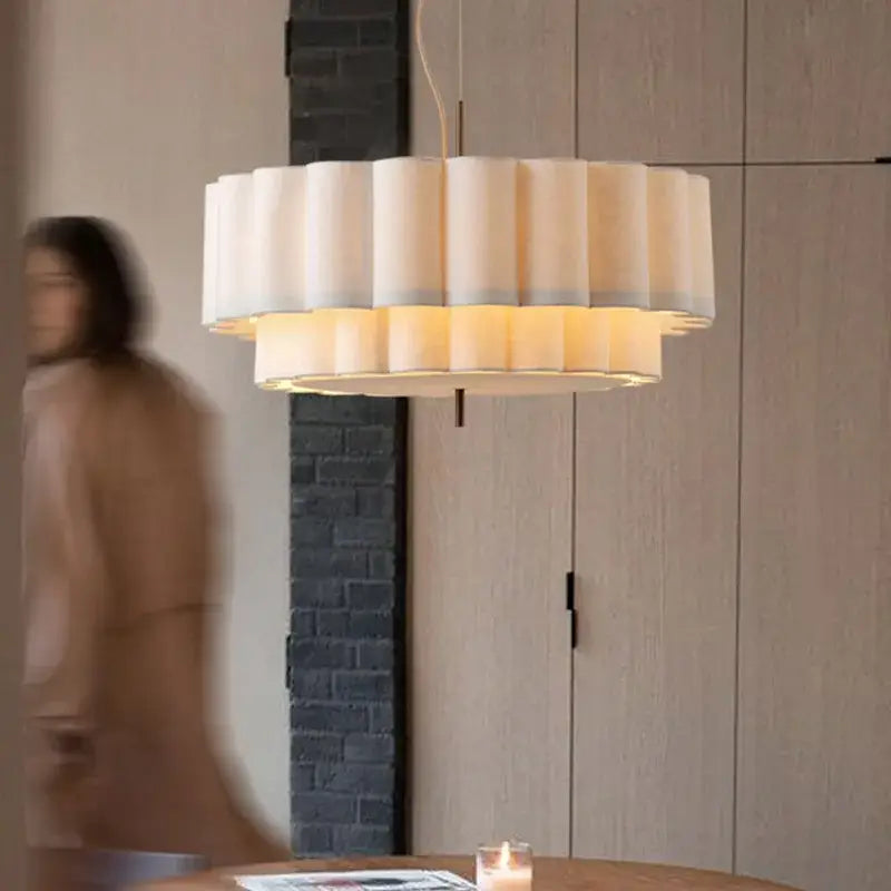 Suspension Luminaire Moderne En Tissu Plissé Beige Élégant