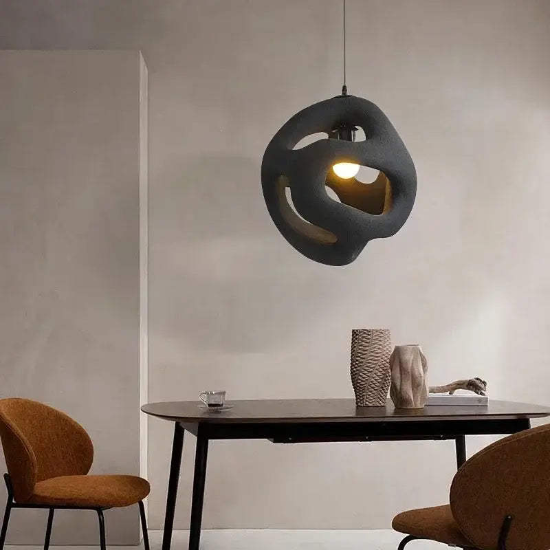 Suspension Luminaire Orignal Au Design De Cocon Résine Blanc Ou Noir